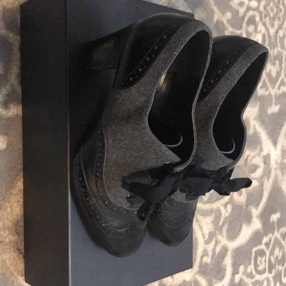 TAHARI Black/Grey